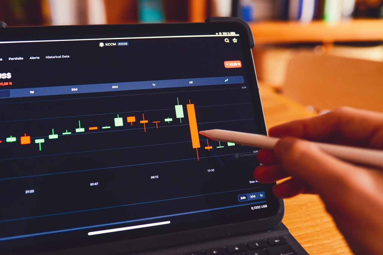 Cosa sono gli ETF e come funzionano? Ecco cosa devi sapere prima di investire